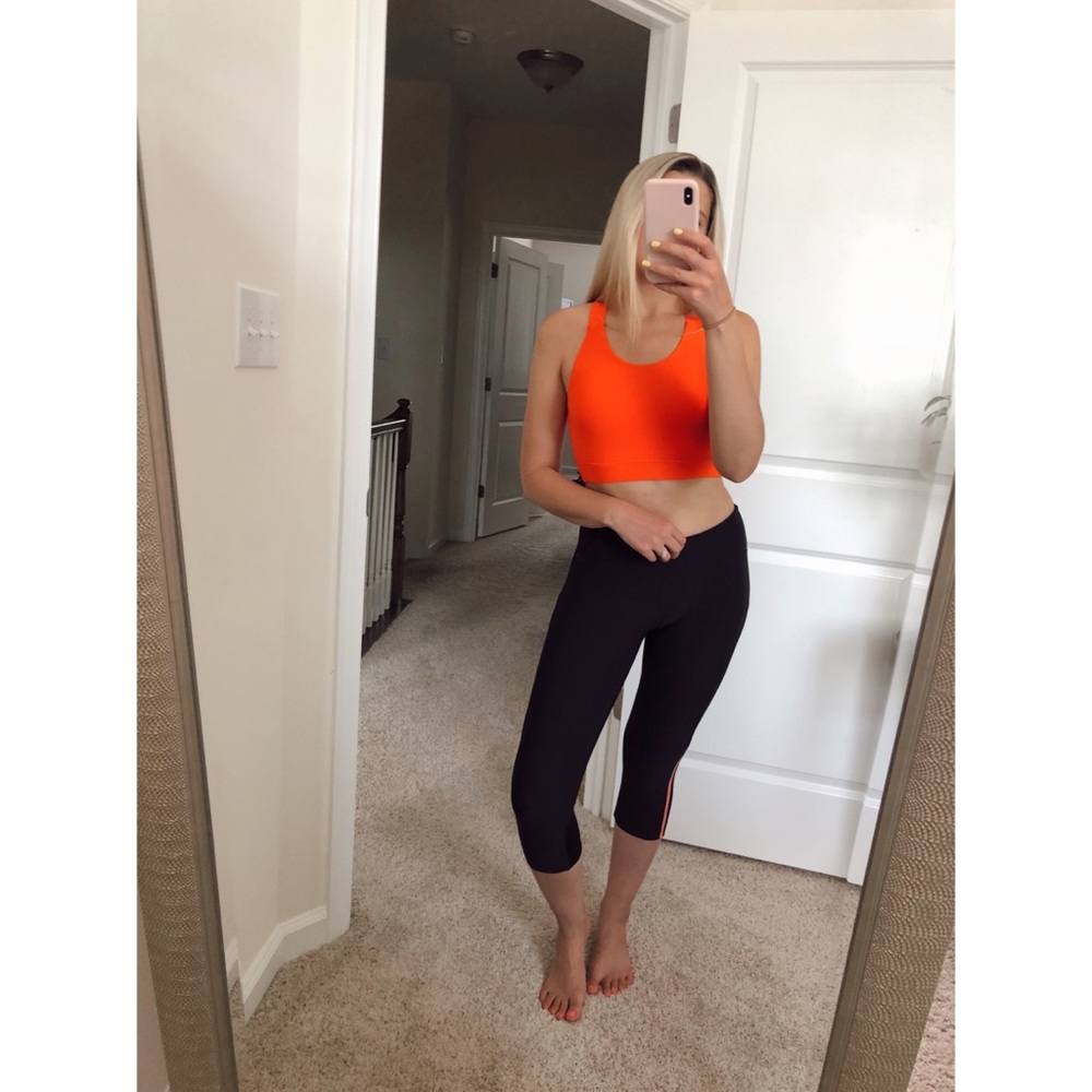 *SOLD* Crop leggings